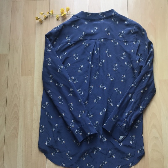 Amour Vert Silk Kaya Long Sleeve Blouse - Picture 6 of 8